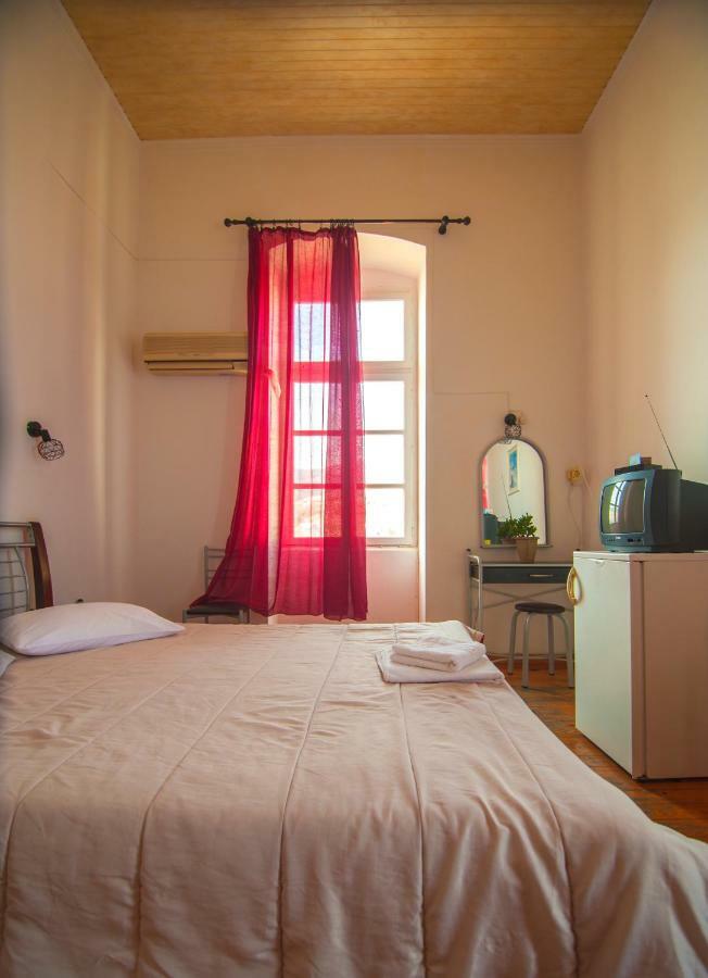 Kymata Hotel Ермополи Екстериор снимка